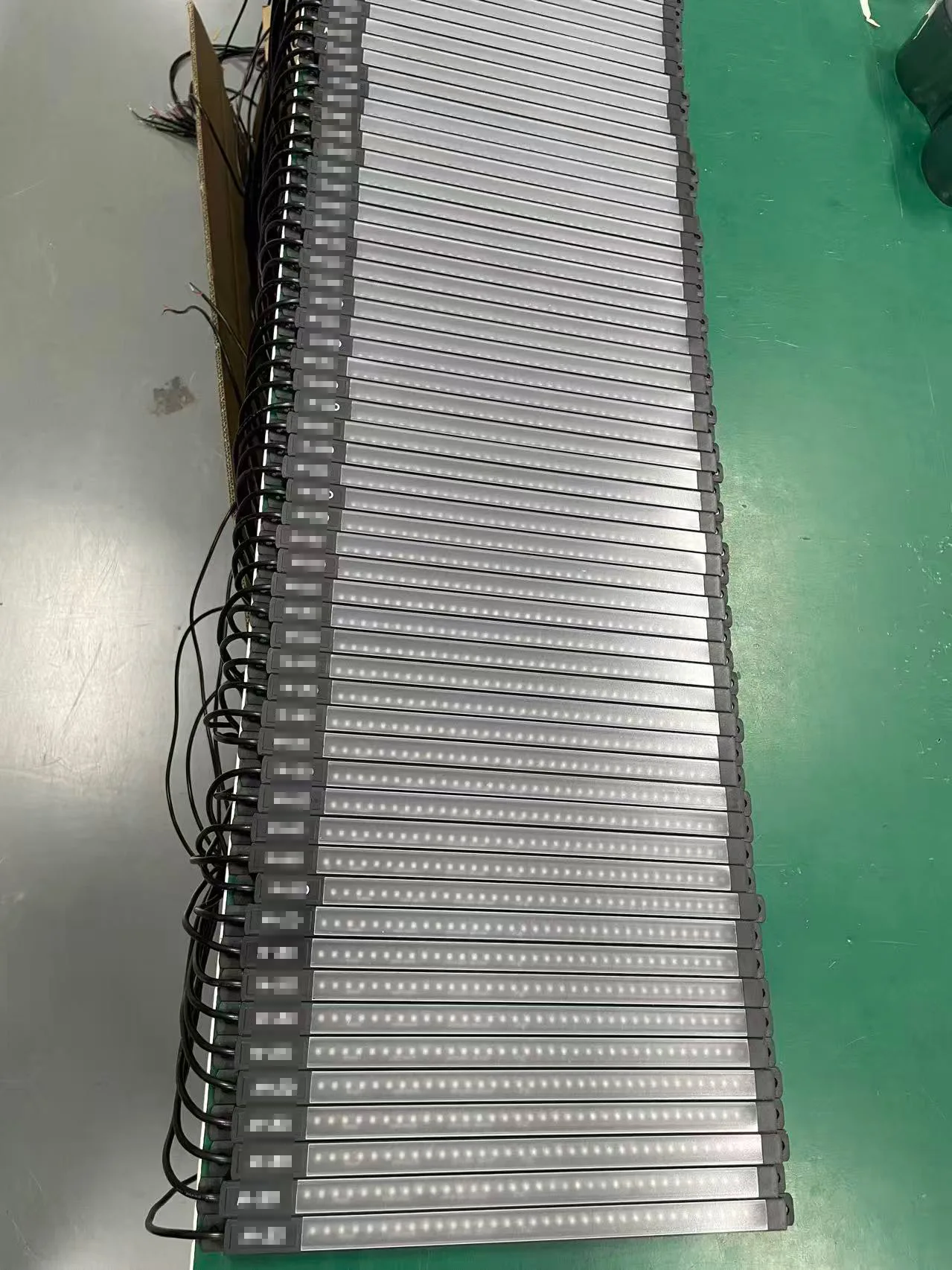 户外野营灯17×13毫米铝制LED灯带单色IP67级防水压铸外壳